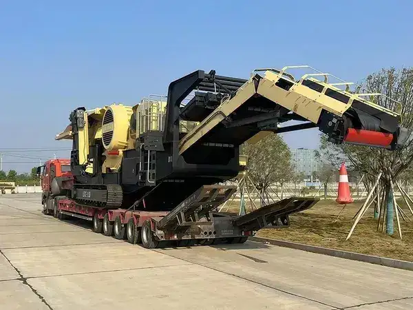 300 TPH Mobile Crushing Plant in Guangxi