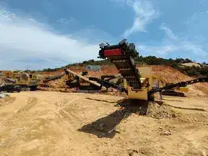 300 TPH Mobile Granite Crushing Plant in Fujian